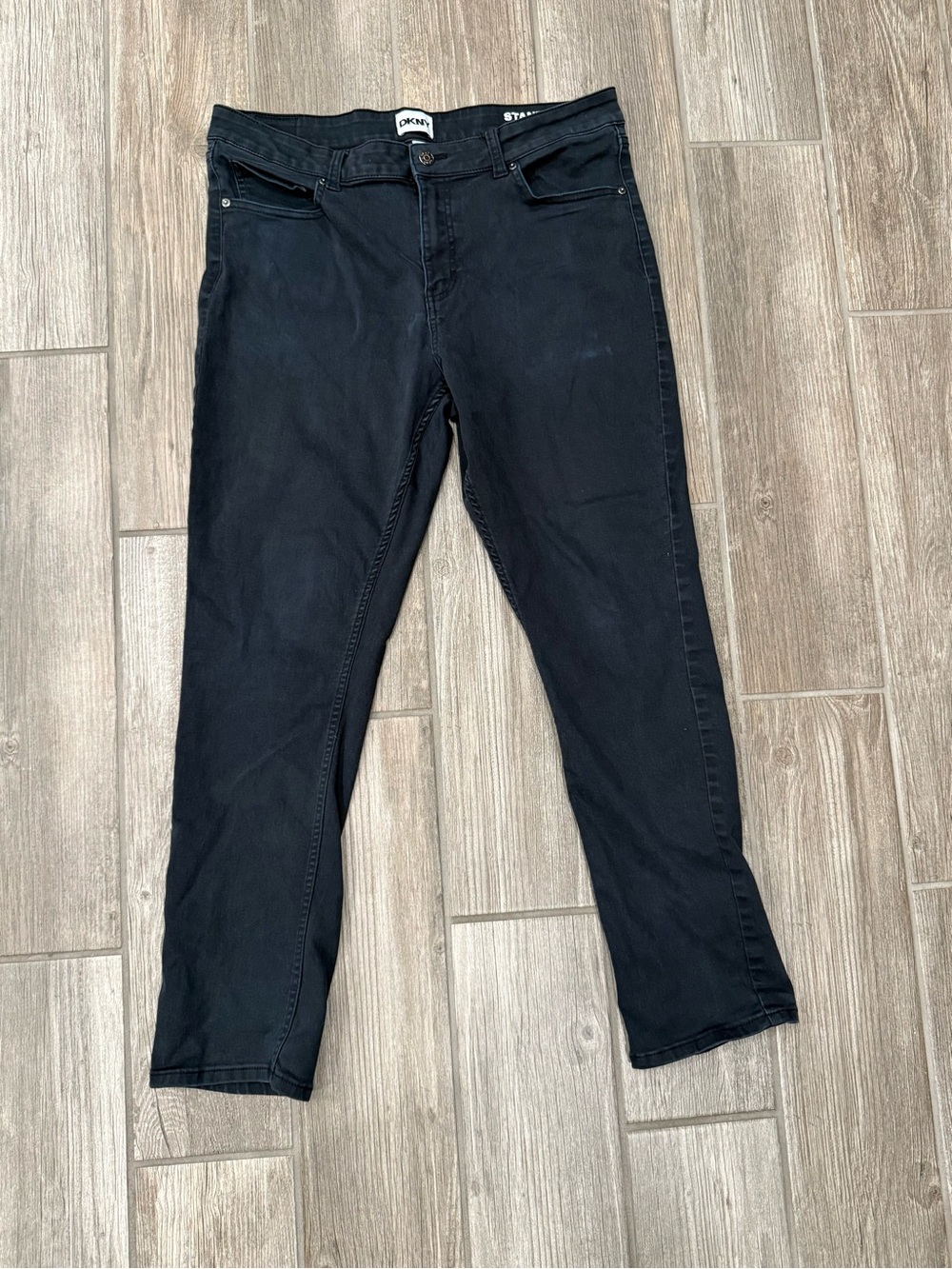 DKNY Men's Black Denim Jeans Size 36x32 Made in Bangladesh Stanton Slim Fit